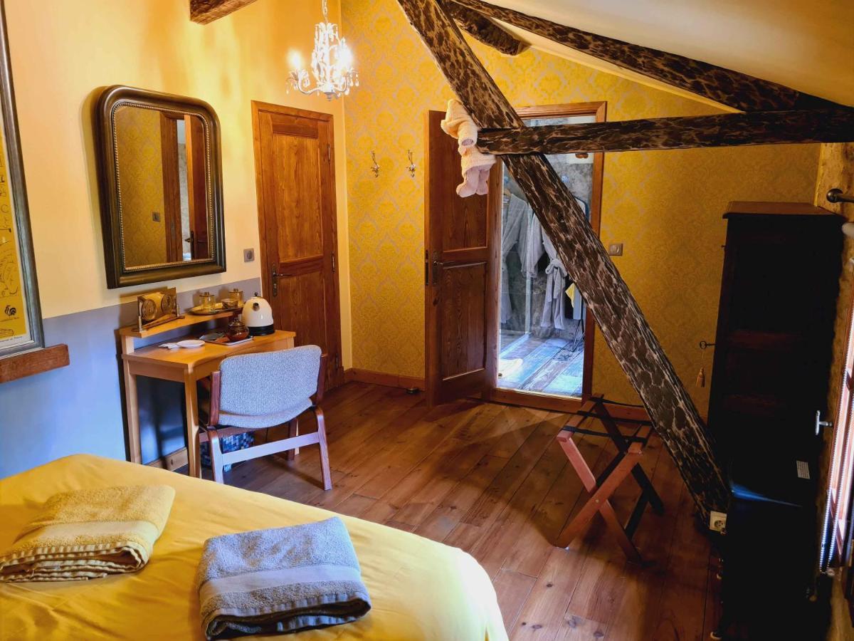 Hotel Ferme de Tayac Les Eyzies Exterior foto
