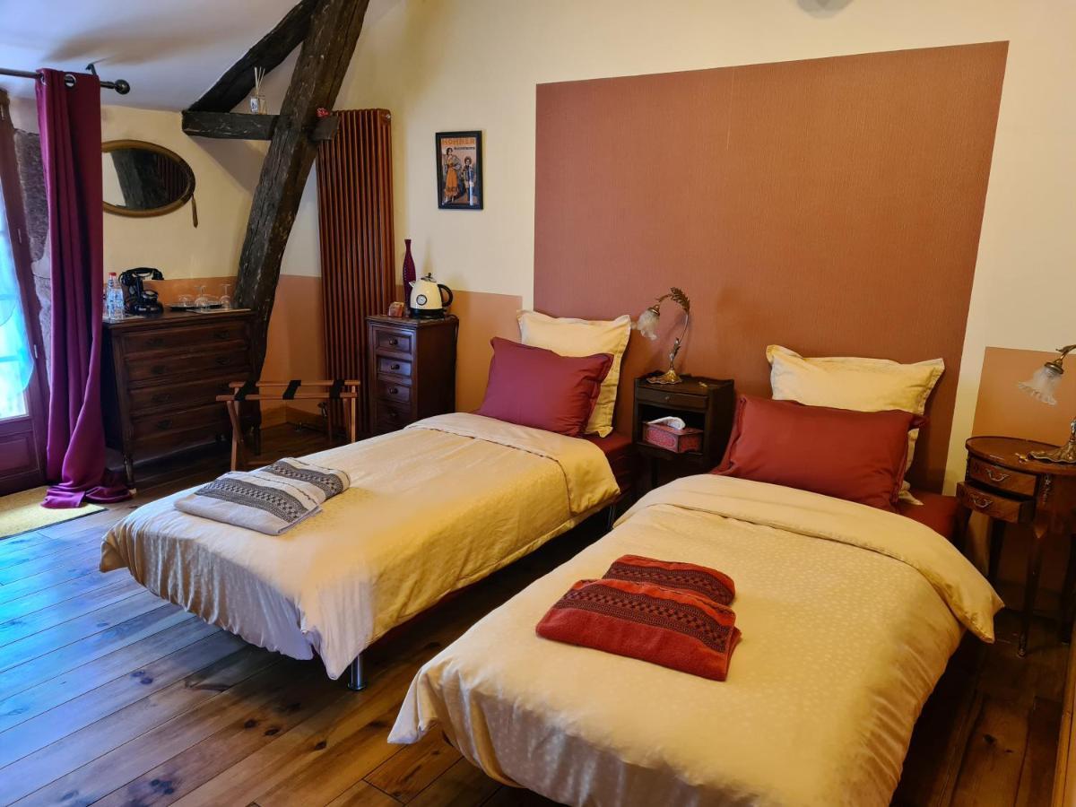 Hotel Ferme de Tayac Les Eyzies Exterior foto