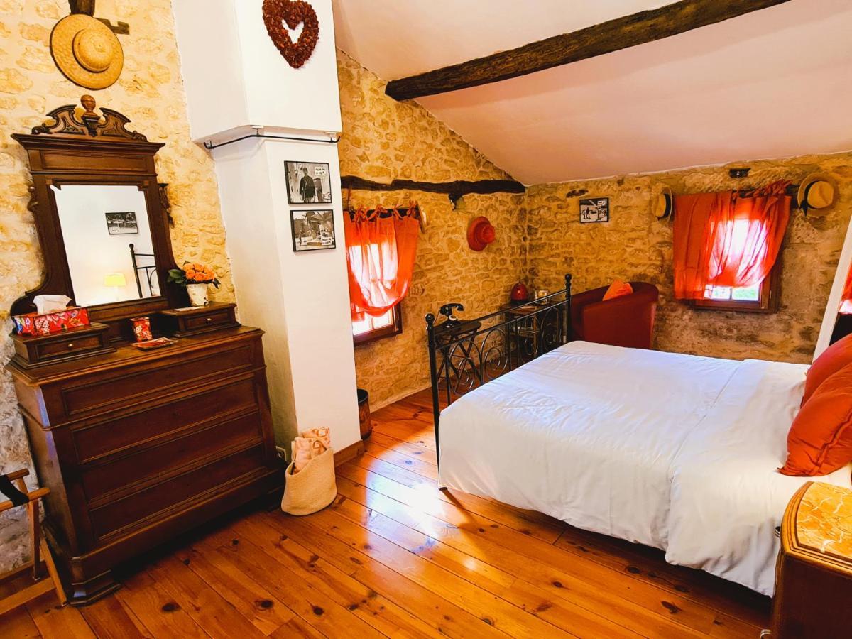 Hotel Ferme de Tayac Les Eyzies Exterior foto